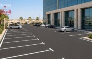 عدد مواقف السيارات المطلوبة للمحلات ومعاييرها