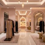 تصميم ديكور محل ملابس نسائي احترافي